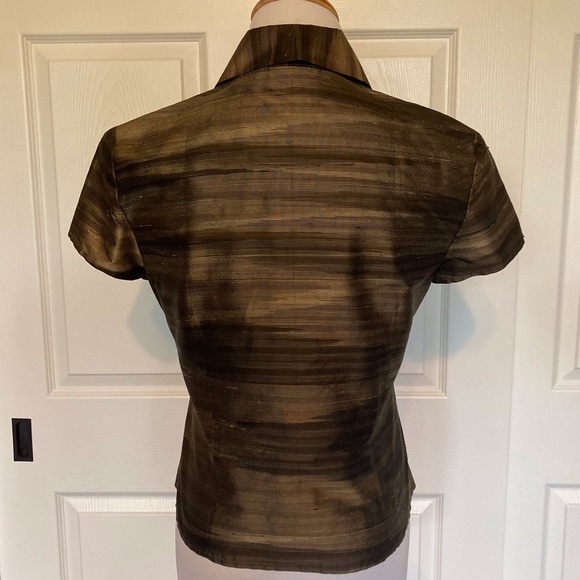 Banana Republic 100% Raw Silk Brown Button Down Short-sleeve Blouse S - Picture 2 of 3